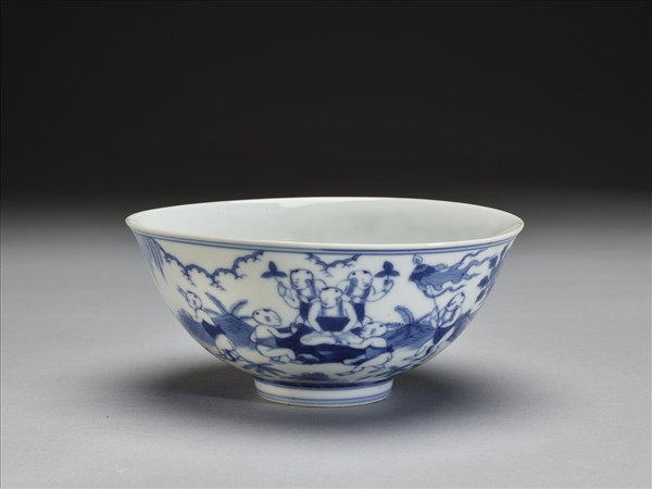 青花嬰戲圖碗