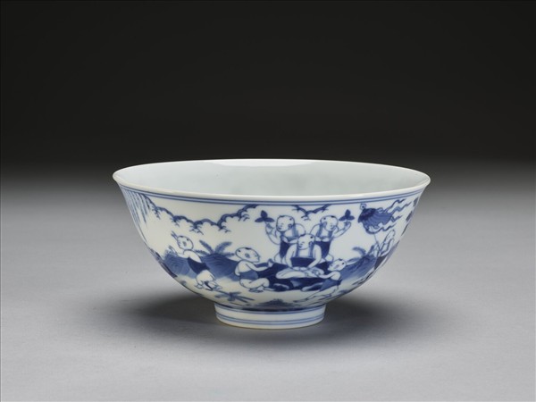 青花嬰戲圖碗