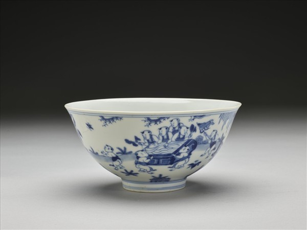 青花嬰戲圖碗