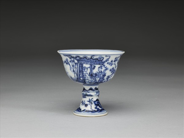 青花仕女圖高足杯