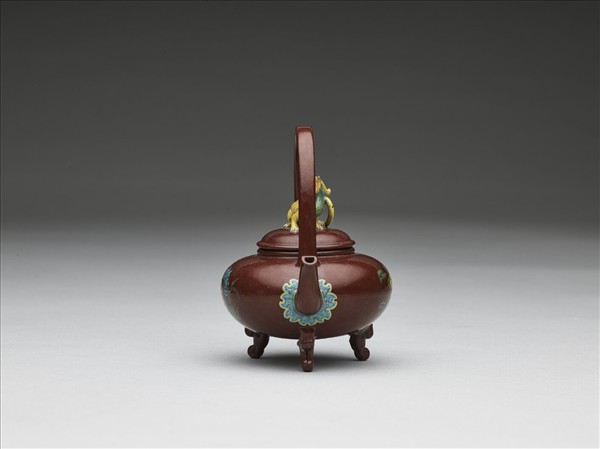 宜興胎畫琺瑯提梁壺