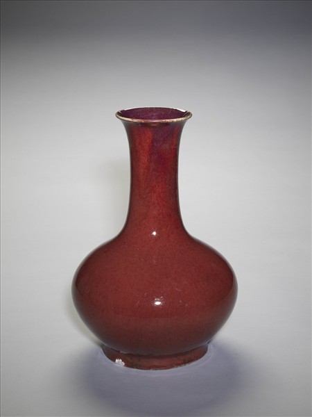 霽紅釉瓶