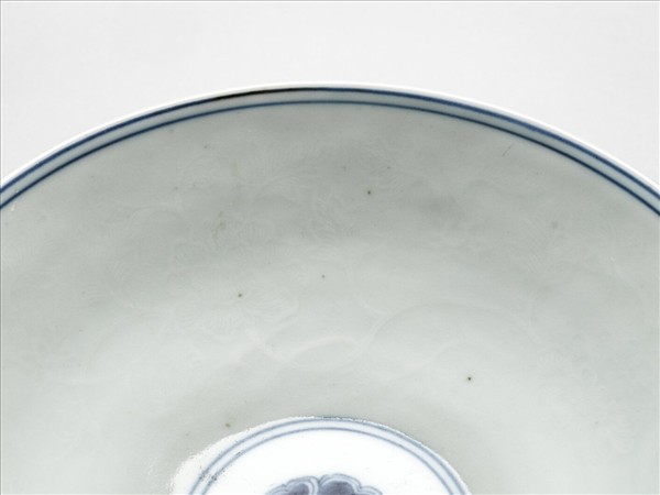 青花纏枝番蓮紋碗