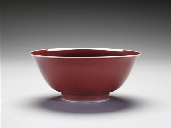 霽紅釉碗
