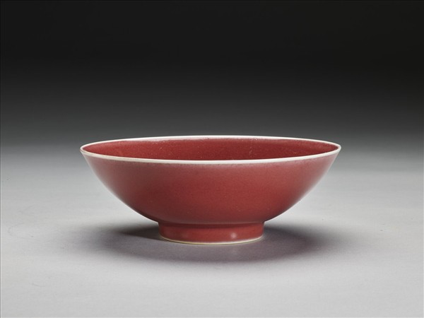 霽紅釉碗
