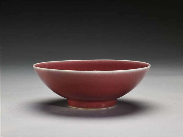 霽紅釉碗