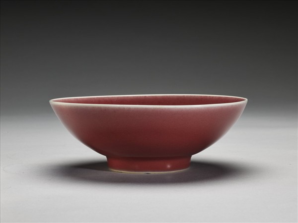 霽紅釉碗
