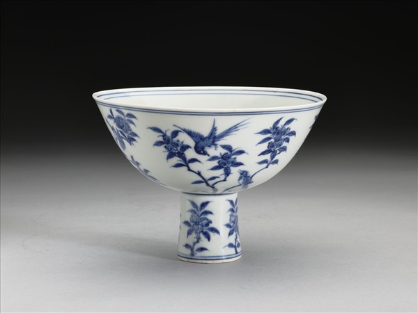 青花花鳥紋高足碗