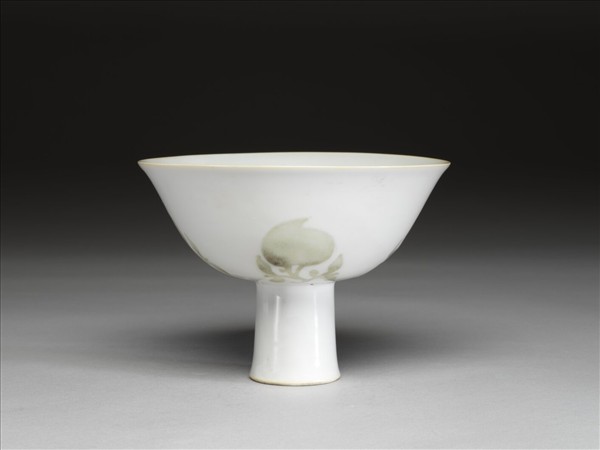 釉裡紅四果紋高足碗