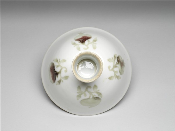 釉裡紅四果紋高足碗