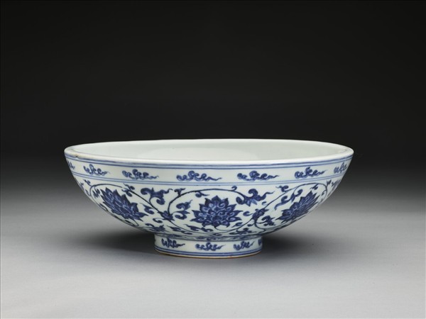 青花番蓮圓洗