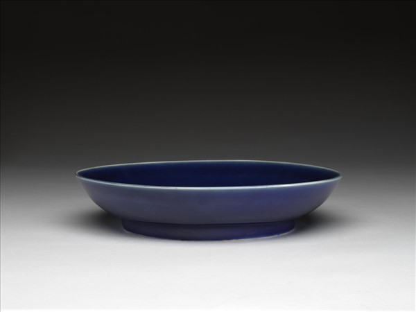 霽青釉盤