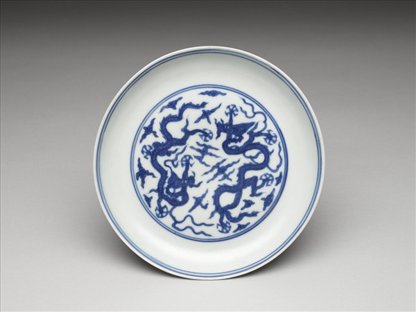 青花雲龍紋盤