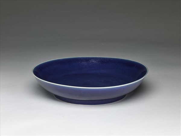 霽青釉盤