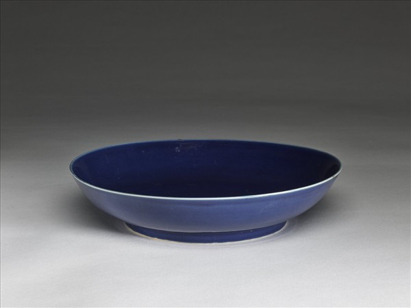 霽青釉盤