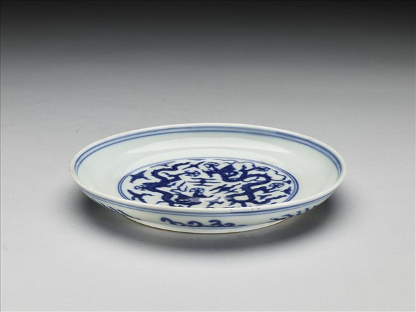 青花雲龍紋盤
