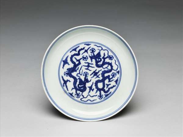 青花雲龍紋盤
