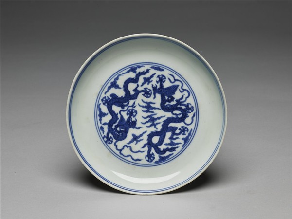 青花雲龍紋盤