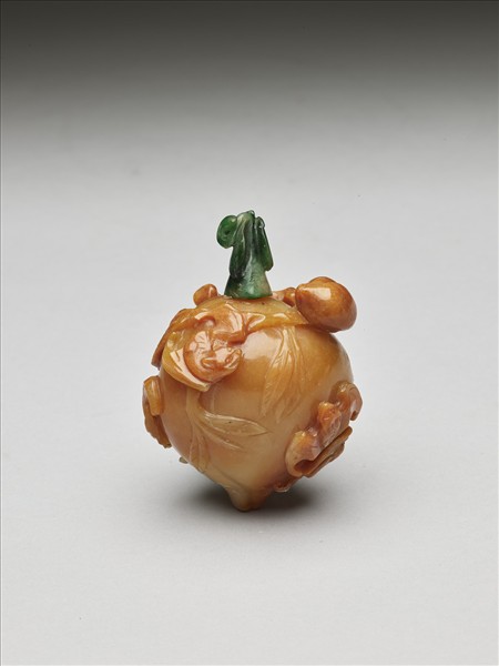 瑪瑙福壽鼻煙壺