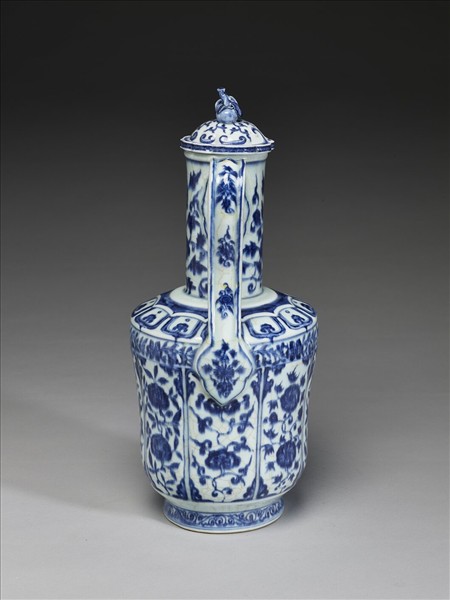 青花四季花卉紋執壺