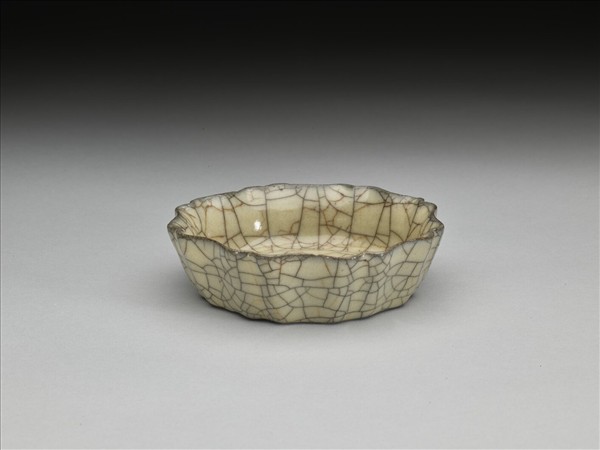 仿哥窯牡丹花式洗