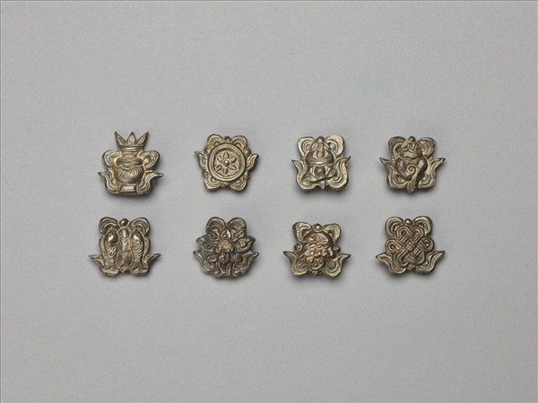 銀雕福壽如意鼻煙盒