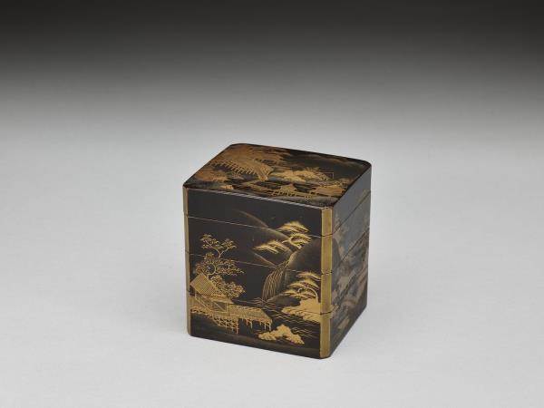 山水樓閣蒔繪三層方盒