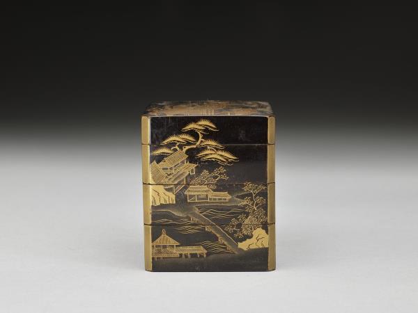 山水樓閣蒔繪三層方盒
