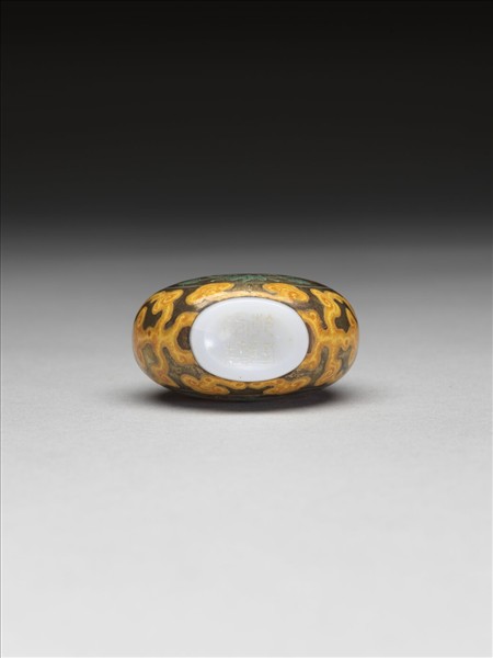 玻璃胎畫琺瑯金地天地同壽鼻煙壺