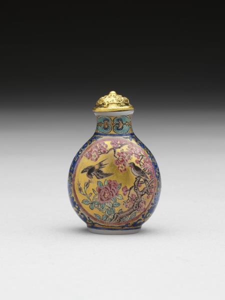 玻璃胎畫琺瑯花鳥紋鼻煙壺