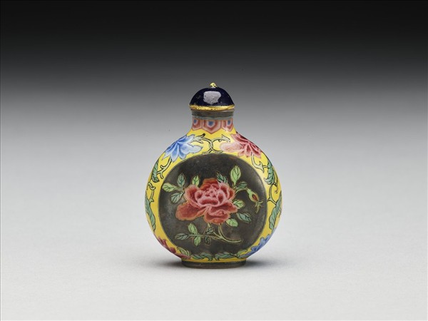 玻璃胎畫琺瑯月季牡丹紋鼻煙壺