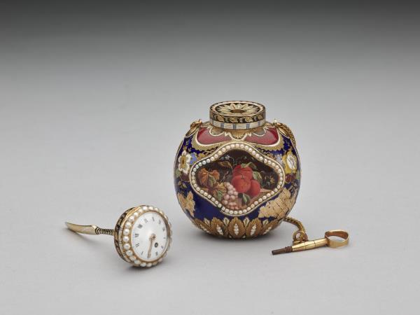 金胎畫琺瑯嵌珠錶蓋鼻煙壺