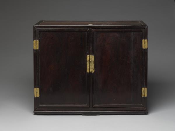 紫檀文箱　木製 約26cm x 34cm x 6cm 紫檀文箱 木製 約26cm x 34cm x 6cm 紫檀木盒- 故宮