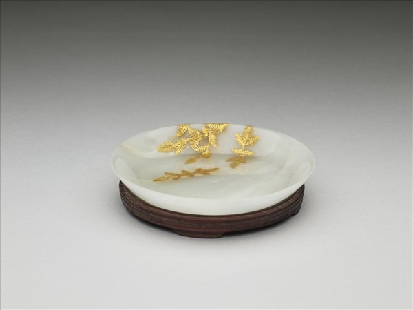 玉貼金花小碟