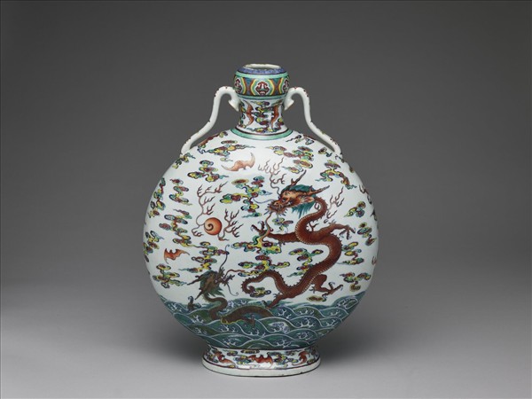 鬥彩龍紋雙耳扁瓶