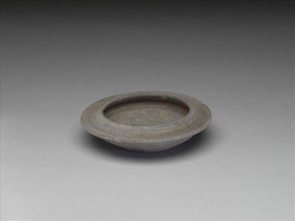 灰陶盂