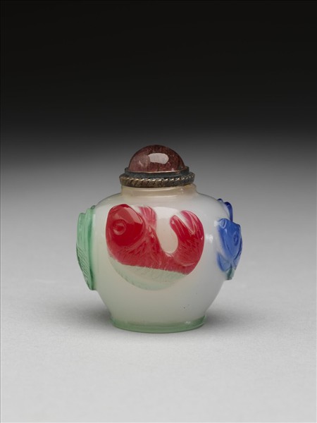 白套四色玻璃錦鯉鼻煙壺