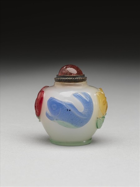 白套四色玻璃錦鯉鼻煙壺