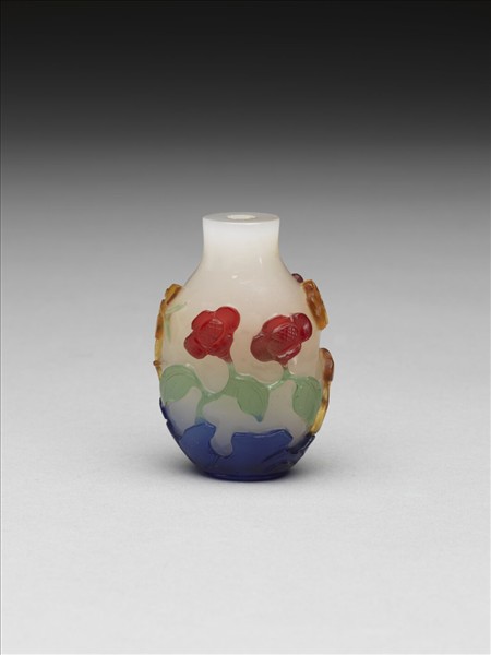 白套四色玻璃花蝶鼻煙壺