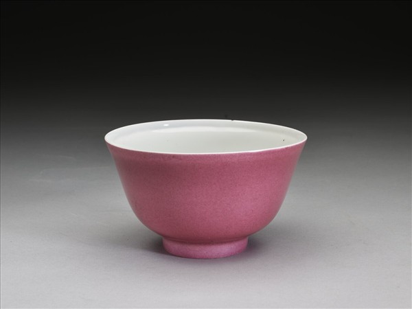 胭脂紅彩碗