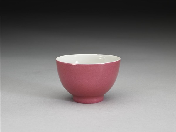 胭脂紅彩酒圓無款