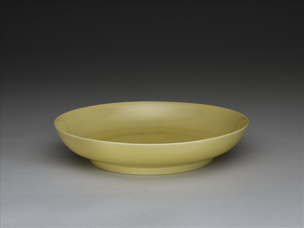 黃釉盤