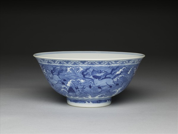 青花海獸紋碗