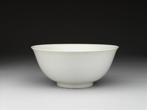 甜白釉碗
