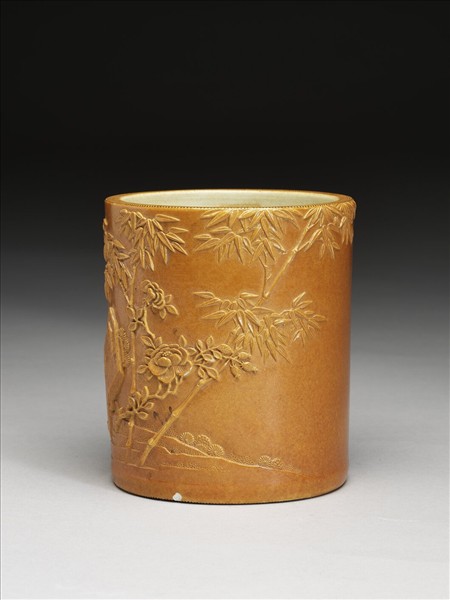 仿雕竹黃釉竹紋筆筒