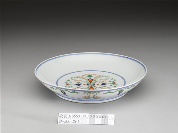 鬥彩花卉紋盤