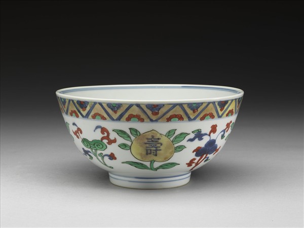 五彩靈芝壽字紋碗