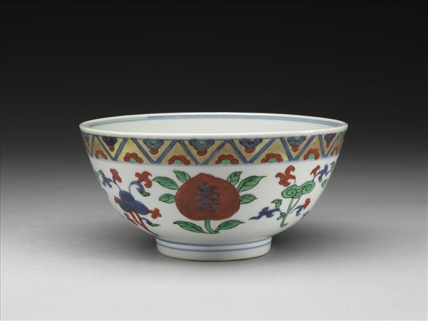 五彩靈芝壽字紋碗