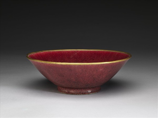 霽紅釉碗