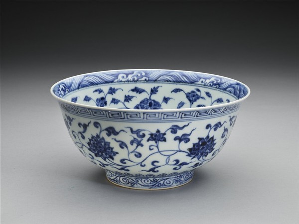 青花花卉紋碗